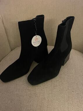 Blondo Sabina Black Suede Leather Waterproof Ankle Booties Boots, S86